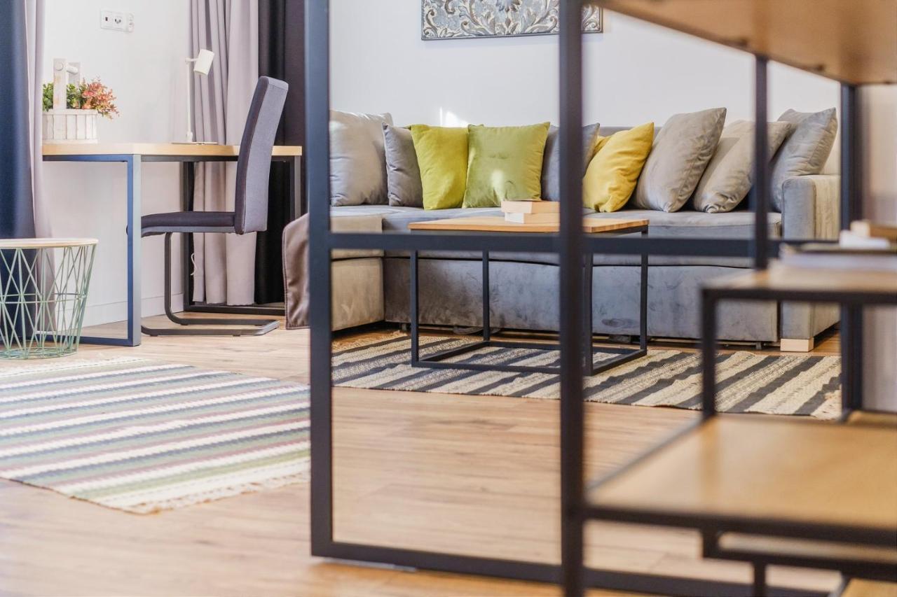 Rezydencja Ornak 5 - Stylowe Apartamenty Z Balkonami I Jacuzzi, 5 Min Pieszo Do Krupowek, Izby Podhalanskie Zakopane Eksteriør billede