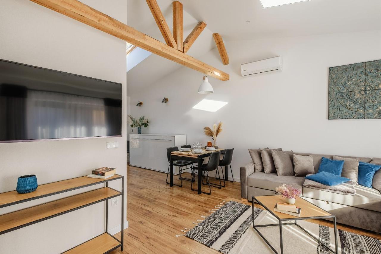 Rezydencja Ornak 5 - Stylowe Apartamenty Z Balkonami I Jacuzzi, 5 Min Pieszo Do Krupowek, Izby Podhalanskie Zakopane Eksteriør billede