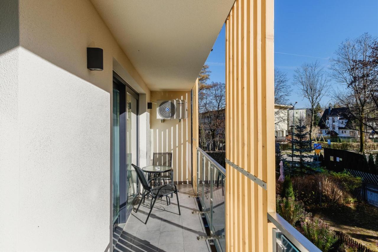 Rezydencja Ornak 5 - Stylowe Apartamenty Z Balkonami I Jacuzzi, 5 Min Pieszo Do Krupowek, Izby Podhalanskie Zakopane Eksteriør billede